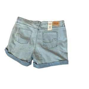 Women's Sunset Fiesta Signature by Levi Strauss‎ & Co. Mid Rise Shorts size 18